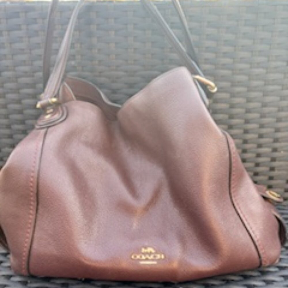Coach Edie Shoulder Bag 31